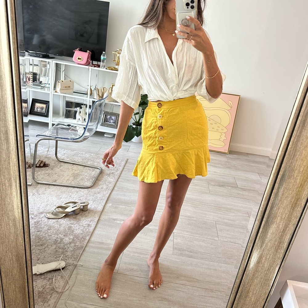 Urban outfitters linen 💛 Yellow Skirt small